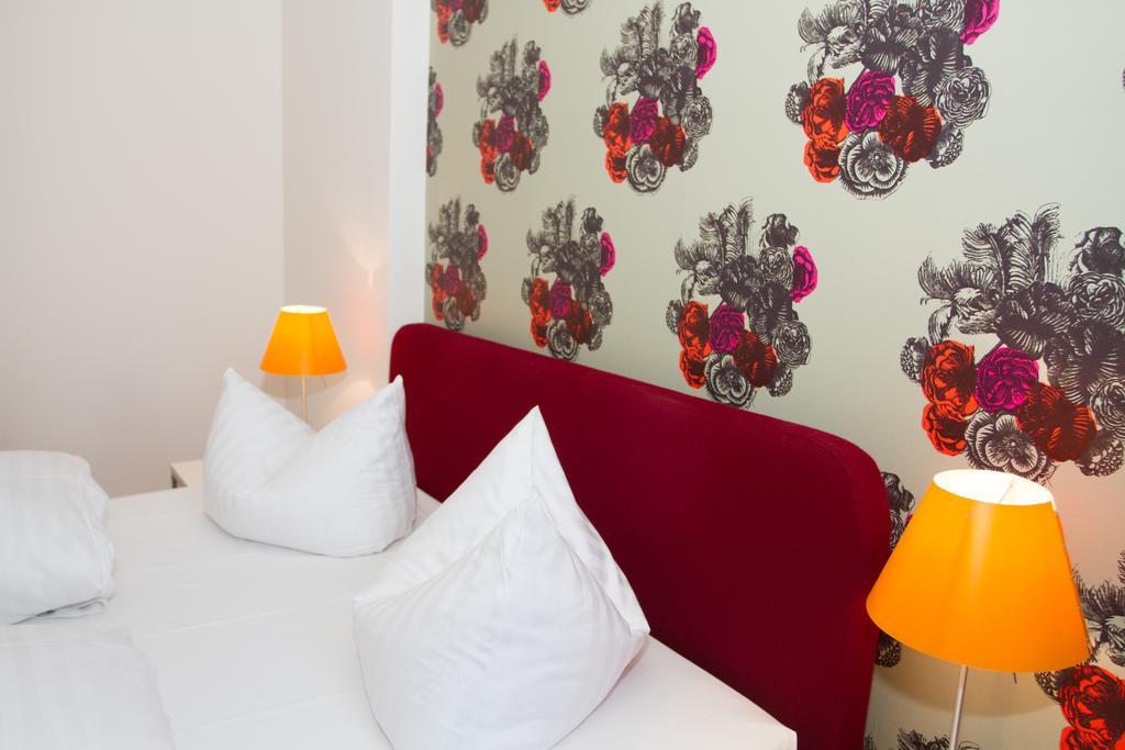 Schlaflounge Hotell Hamburg-Harburg Rum bild