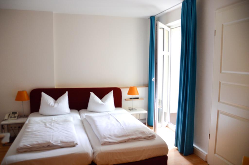 Schlaflounge Hotell Hamburg-Harburg Exteriör bild