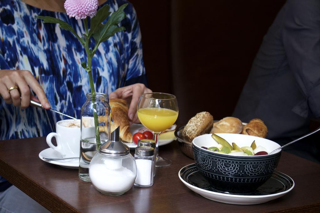 Schlaflounge Hotell Hamburg-Harburg Exteriör bild
